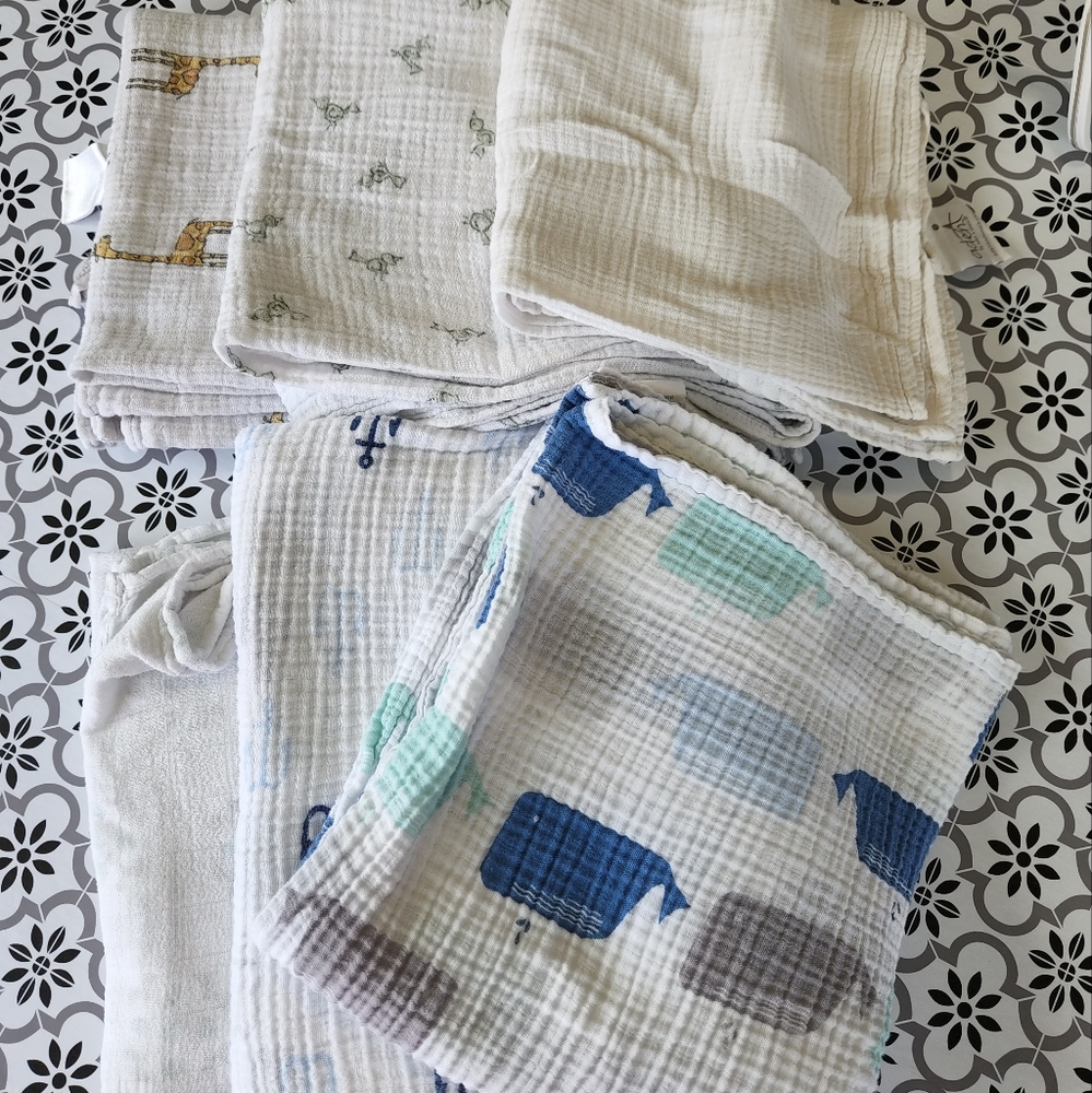Cotton Muslin Swadlles Aden & Cloud Island